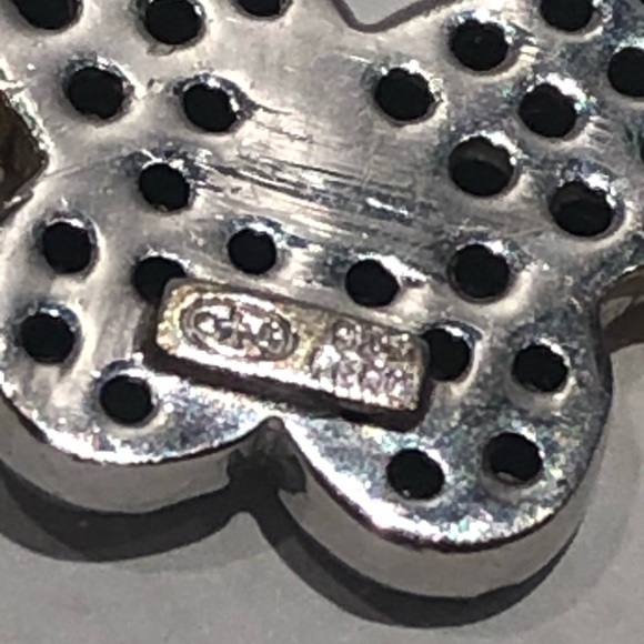 Two tone butterfly pave bracelet - Picture 4 of 6